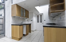 Far Oakridge kitchen extension leads